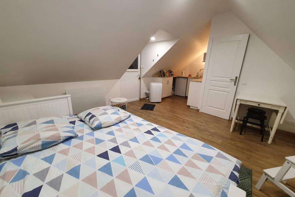 Studio Au Coeur Des Vignes Apartment มงต์ลุยส์-ซูร์-ลัวร์ ภายนอก รูปภาพ